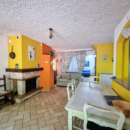 La Casina Di Sotto Apartment Castelnuovo di Garfagnana Exterior photo